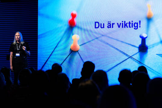 Helena Mueller, Director Sustainable Business Advisory,