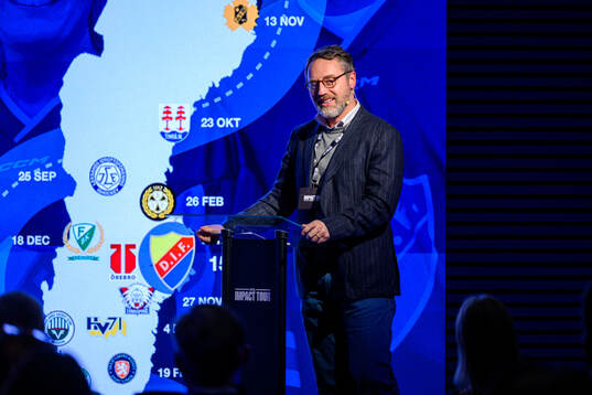 Moderator Martin Carlsson-Wall, professor i redovisning och