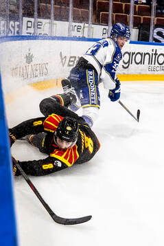 Leksands Olle Strandell och Brynäs Bobby Trivigno