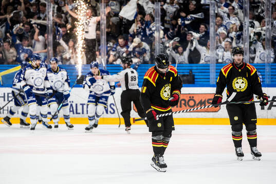 Brynäs Anton Rödin och Nicklas Bäckström deppar