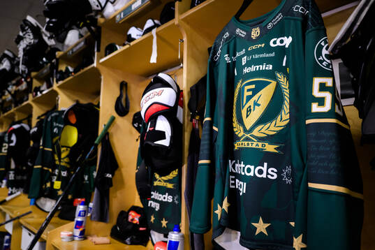 Färjestads specialtröja, designad av Oscar Magnusson för