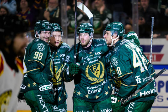 Färjestads Marian Studenic, Oskar Steen, Axel Bergkvist,