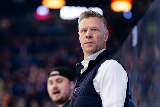 HV71s assisterande tränare Nicklas Rahm