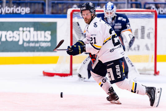 HV71s Mattias Tedenby