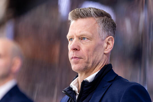 HV71s assisterande tränare Nicklas Rahm