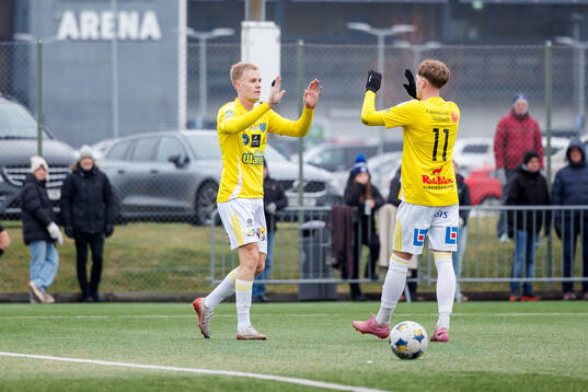 Falkenbergs Victor Andersson jublar