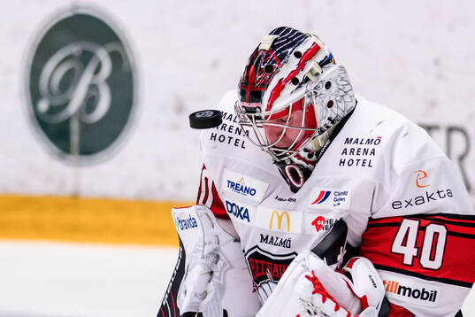 Malmö Redhawks målvakt Oskar Blomgren