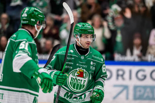 Rögles Leon Bristedt jublar