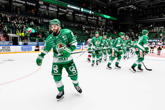 Rögles Mark Friedman har ont