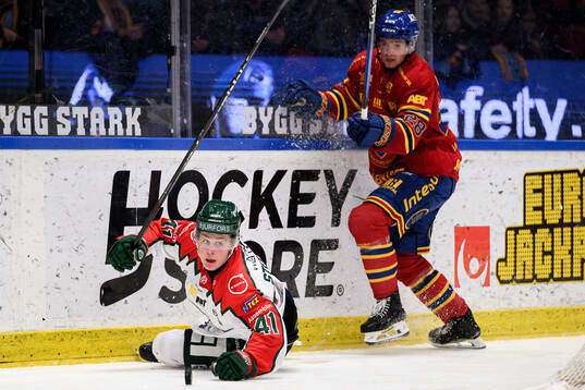 Frölundas Ivar Stenberg och Djurgårdens Gustav Lindström