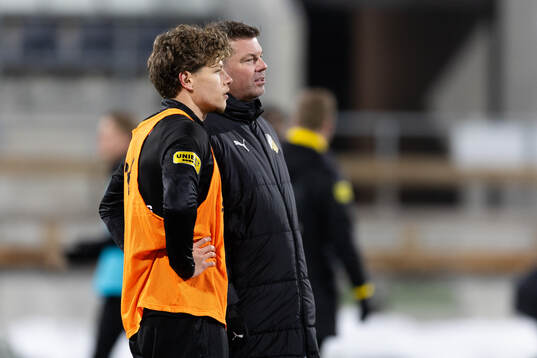 Häckens Gustav Lindgren och tränare Jens Gustafsson