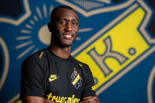 Bläddra bland fler bilder av Fotboll, Allsvenskan, AIK, Nyförvärv 