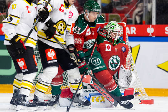 Goaltender Lars Johansson of Frölunda