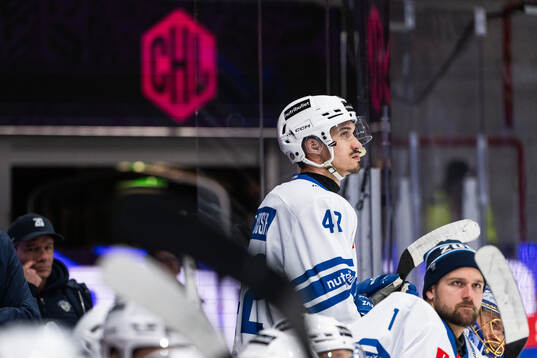 Tobias Geisser of EV Zug