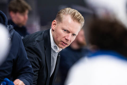 Coach Michael Liniger of EV Zug