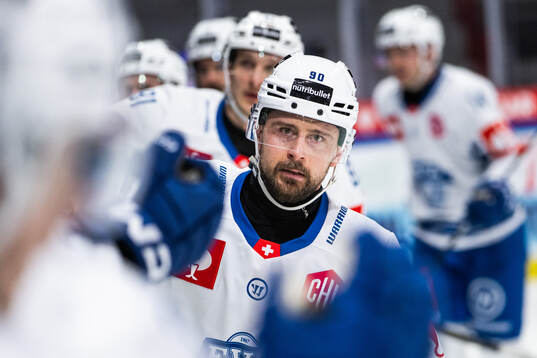 Tomás Tatar of EV Zug celebrates