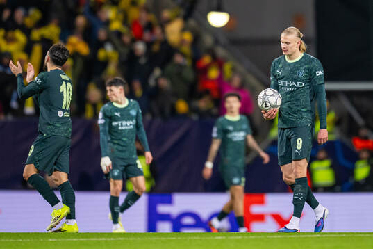 Erling Braut Haaland of Manchester City looks dejected