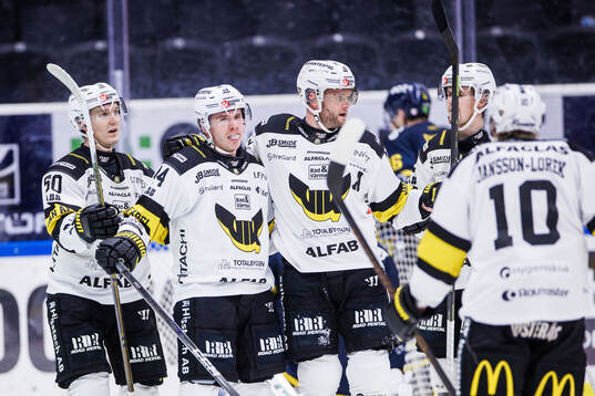 Västerås Oscar Lawner jublar