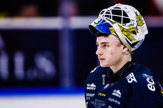 Södertäljes målvakt Love Härenstam