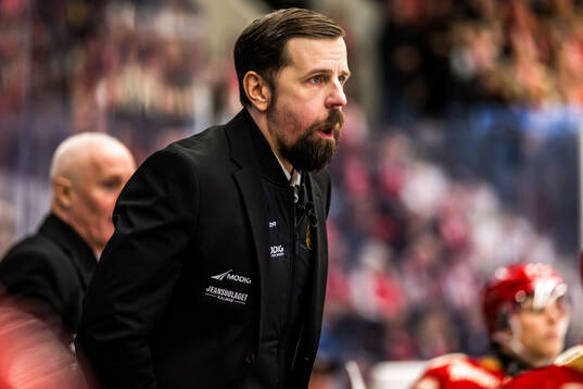 Kalmars tränare Viktor Tuurala