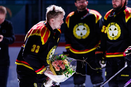Brynäs Jakob Silfverberg uppmärksammas för 300 matcher