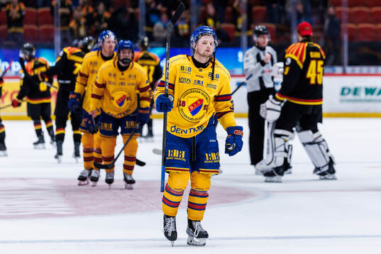 Djurgårdens Mathias Emilio Pettersen deppar