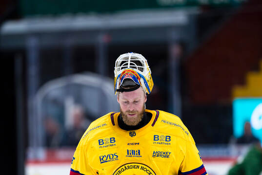 Djurgårdens målvakt Magnus Hellberg deppar