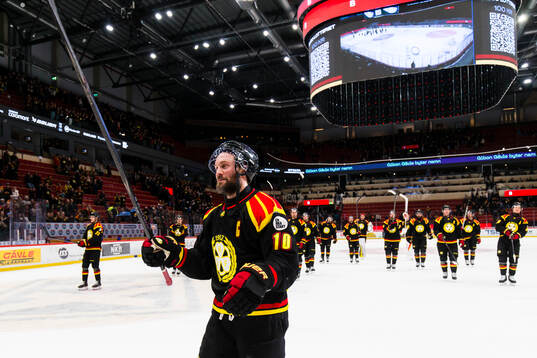 Brynäs Johan Larsson tackar publiken