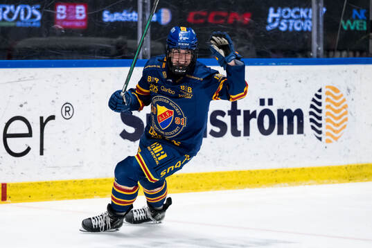 Djurgårdens Barbora Bartakova jublar