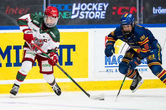 Modos Ebba Berglund och Djurgårdens Linda Vocetkova