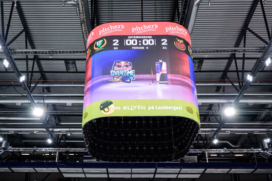 Red Bull Overtime på jumbotronen