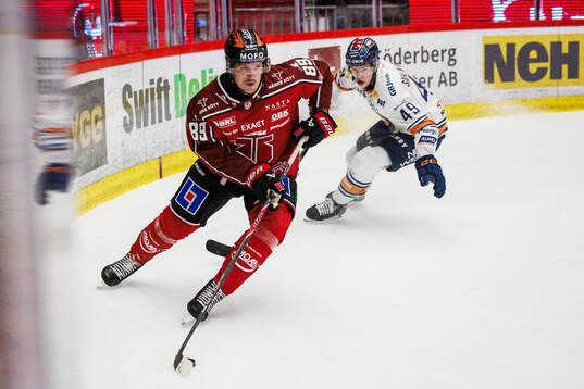 Örebros Patrik Karlkvist och Växjös Leo Sahlin Wallenius