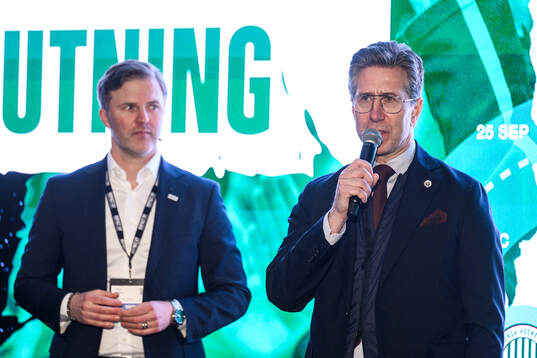 Johan Cahling, Chef hållbar utveckling SHL, och Christian