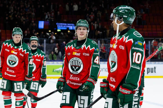 Frölundas Ivar Stenberg och Max Westergård deppar