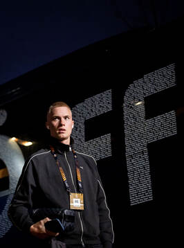 Daniel Gudjohnsen of Malmö FF arrives at the stadium