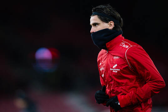 Ulrik Mathisen of Brann warms up