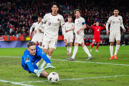 Goalkeeper Elias Rafn Ólafsson of Midtjylland
