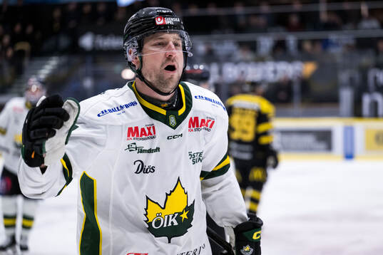 Östersunds Alexander Anderberg jublar