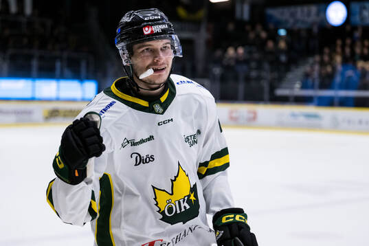 Östersunds Maksim Semjonov jublar