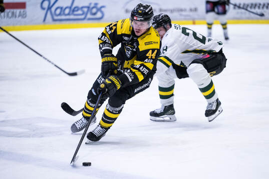 Västerås Oscar Lawner och Östersunds Samuel Solem