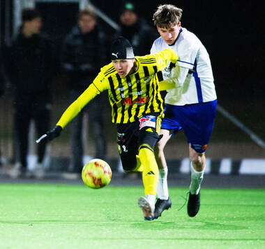 IFK Hässleholms Axel Nilsson i träningsmatchen mellan IFK