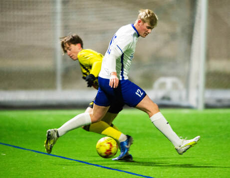 IFK Osbys Linus Roslund i träningsmatchen mellan IFK