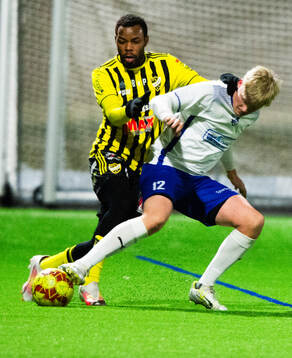 IFK Osbys Linus Roslund i träningsmatchen mellan IFK