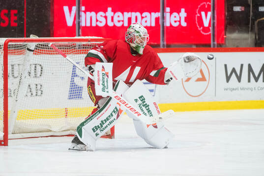 Modos målvakt Adam Werner