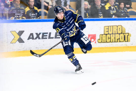 HV71s Axel Rindell