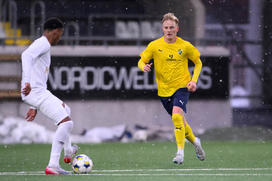Örgrytes Marlon Ebietomere och Ljungskiles Oliver Thomasson