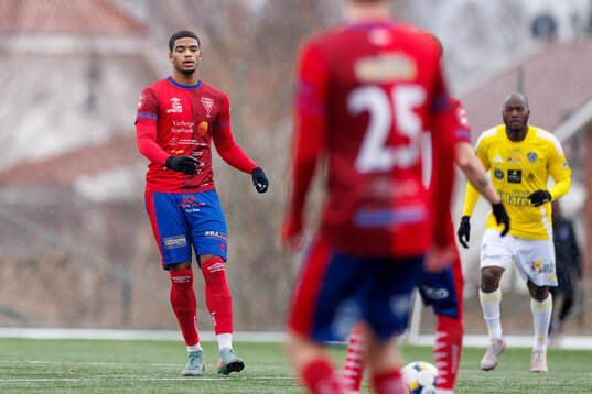 Tvååkers Marcly Tshikupe