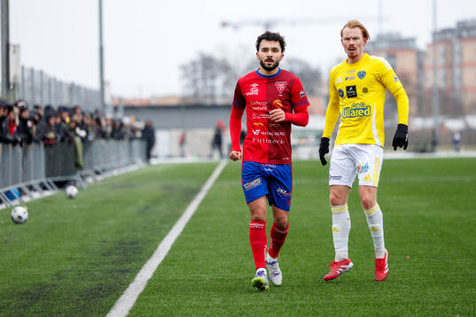Tvååkers Mohanad Saeed och Falkenbergs Linus Borgström
