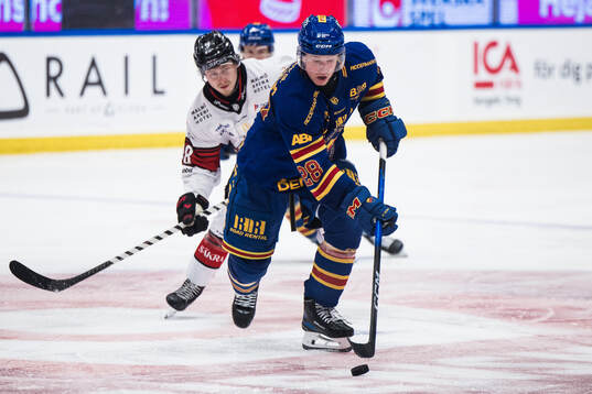 Malmö Redhawks Lauri Pajuniemi och Djurgårdens Gustav