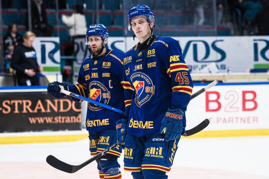 Djurgårdens Hugo Blixt och Marcus Krüger deppar